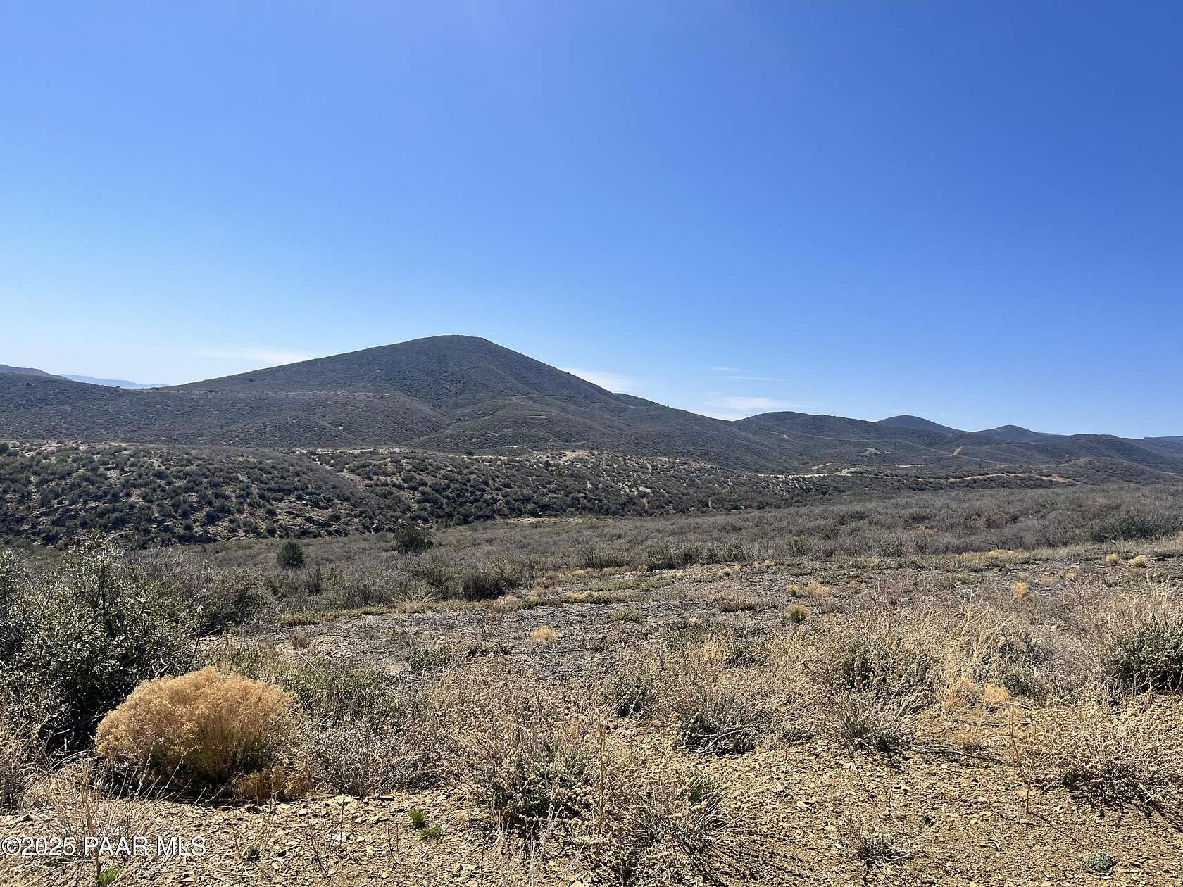 10 Acres of Land for Sale in Dewey-Humboldt, Arizona