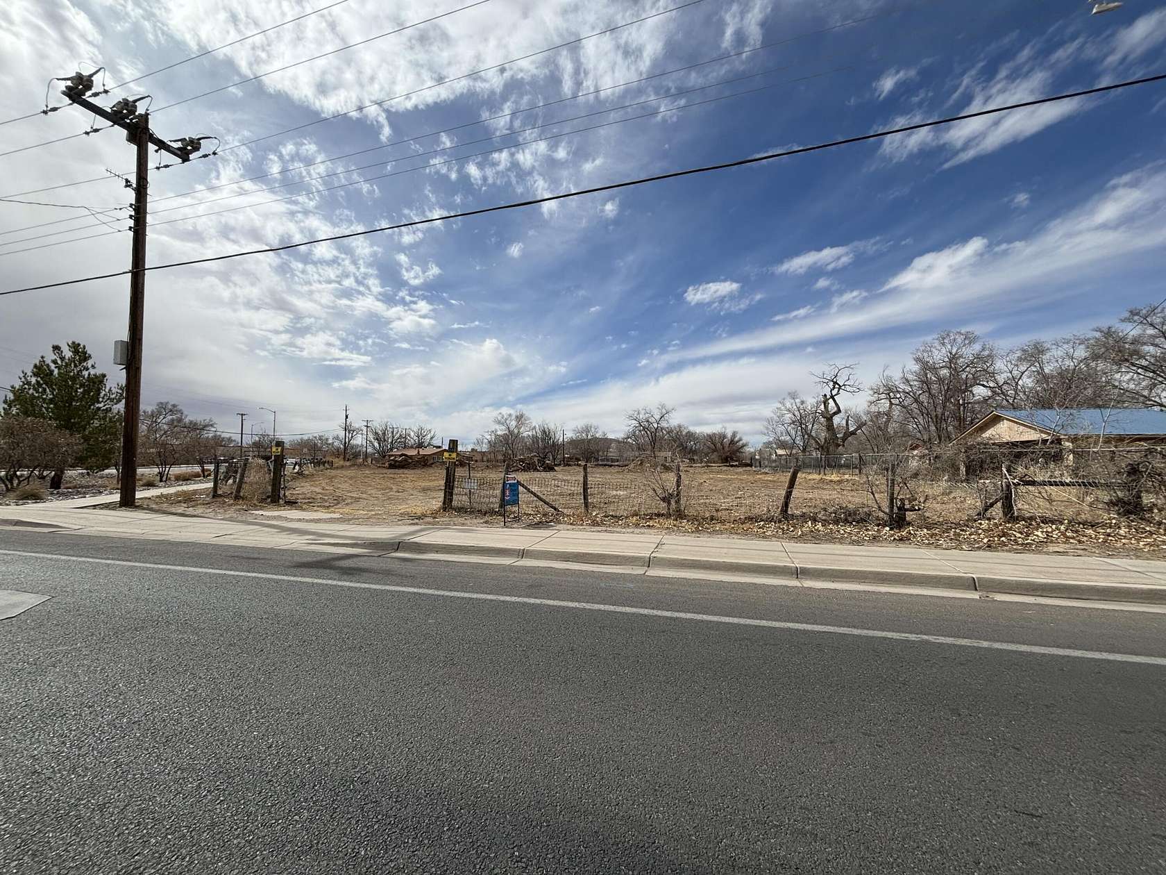 0.69 Acres of Mixed-Use Land for Sale in Los Lunas, New Mexico