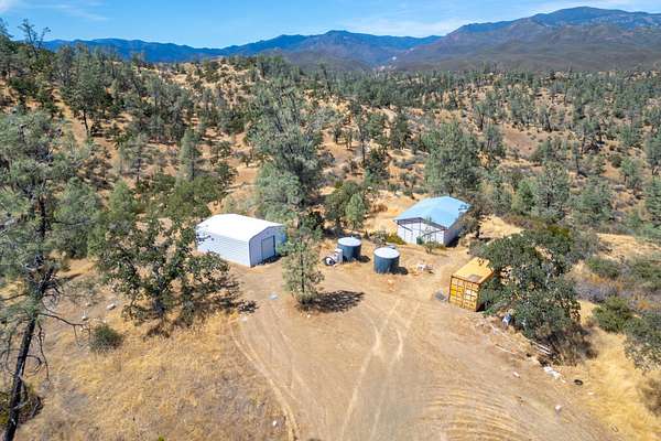 40.3 Acres of Land for Sale in Igo, California