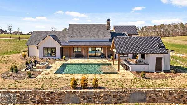 3 Acres of Land with Home for Sale in Ellijay, Georgia