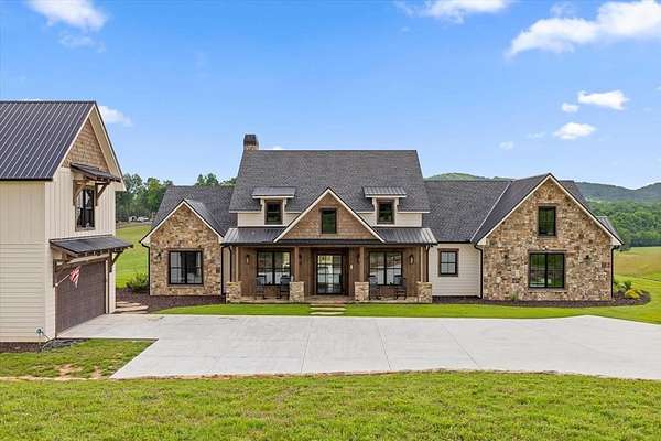 3 Acres of Land with Home for Sale in Ellijay, Georgia