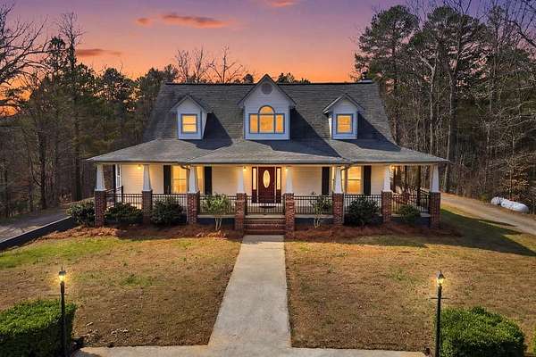 12 Acres of Land with Home for Sale in Ellijay, Georgia