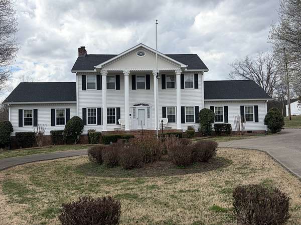 3.49 Acres of Land with Home for Sale in Goodlettsville, Tennessee