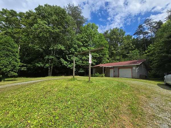 2 Acres of Residential Land for Sale in Mineral Bluff, Georgia