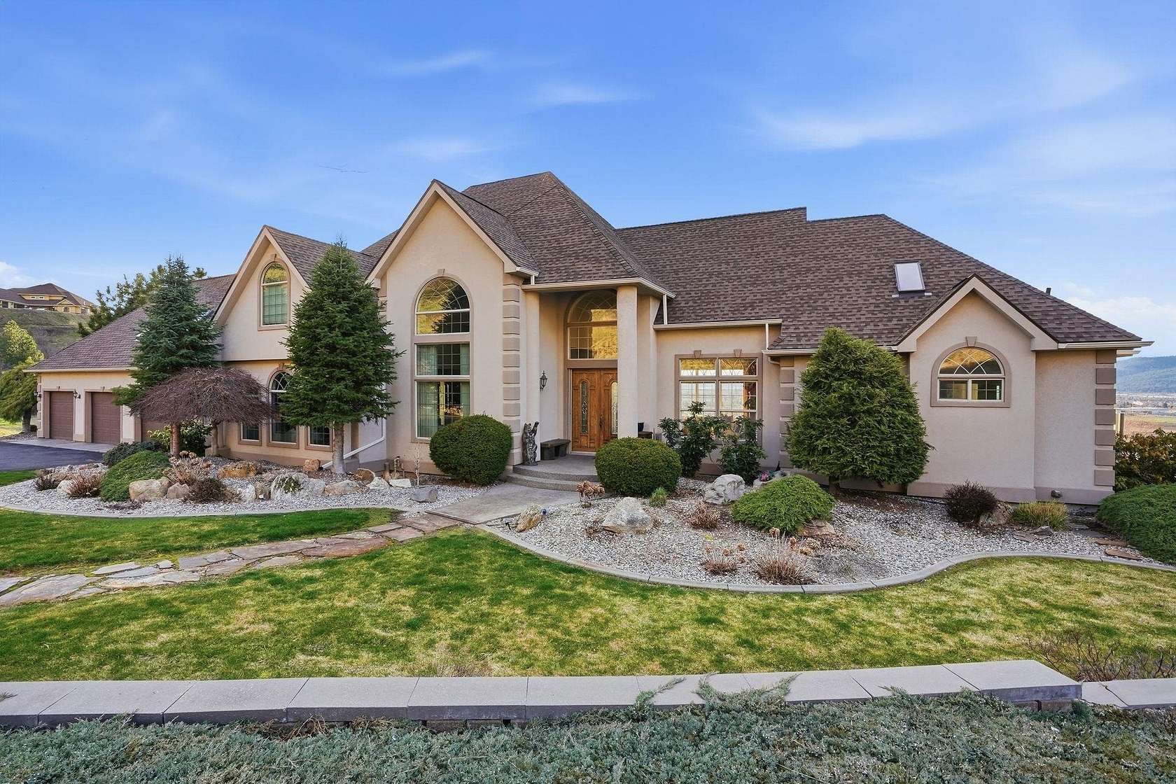 5.3 Acres of Land with Home for Sale in Liberty Lake, Washington