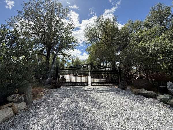 11.7 Acres of Recreational & Residential Land for Sale in Redding, California