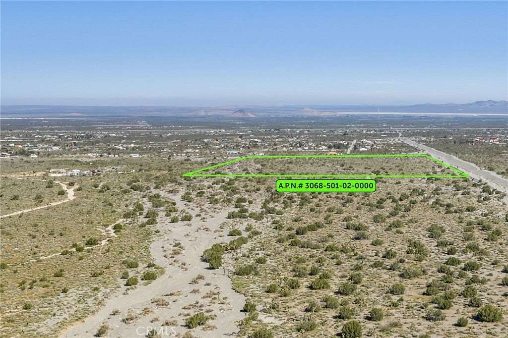 33.9 Acres of Land for Sale in Piñon Hills, California