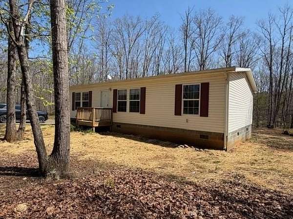 2.15 Acres of Land with Home for Sale in Howardsville, Virginia
