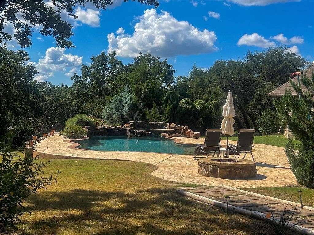 5 Acres of Land with Home for Sale in Weatherford, Texas