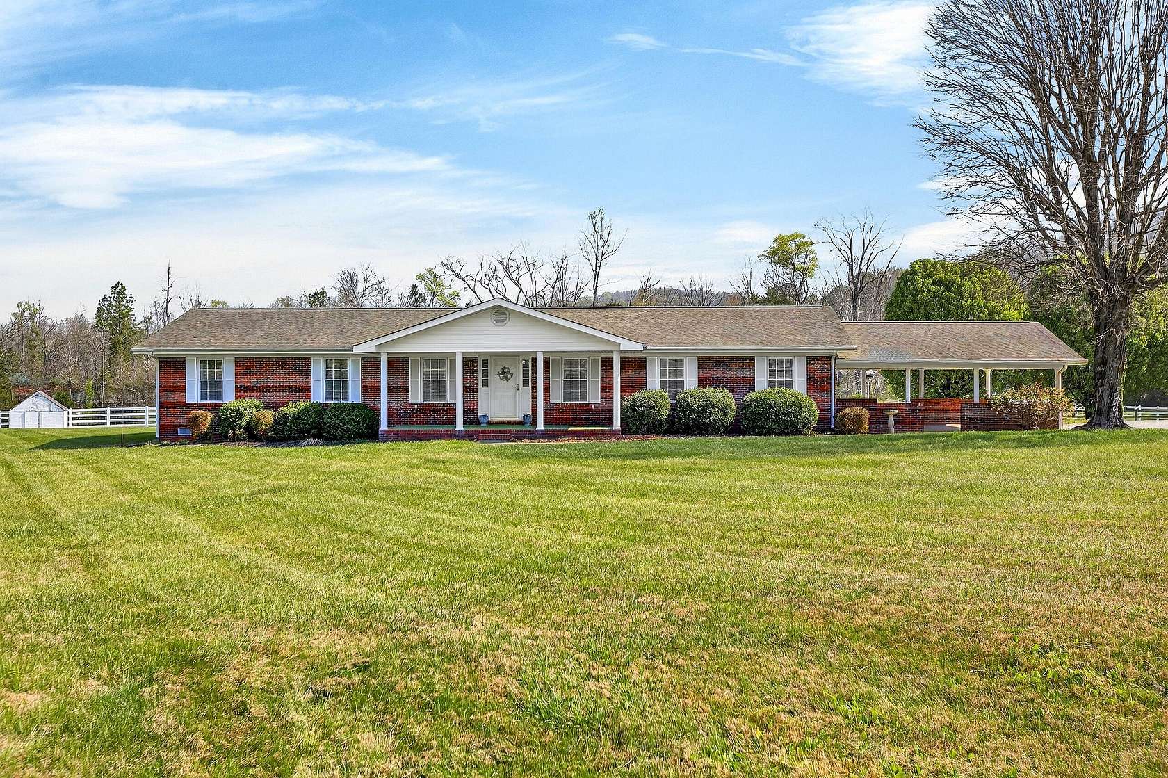 5.4 Acres of Land with Home for Sale in Decatur, Tennessee