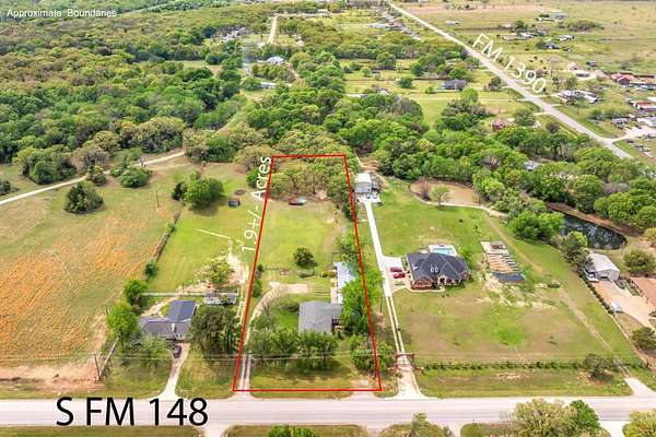 2 Acres of Land with Home for Sale in Kaufman, Texas