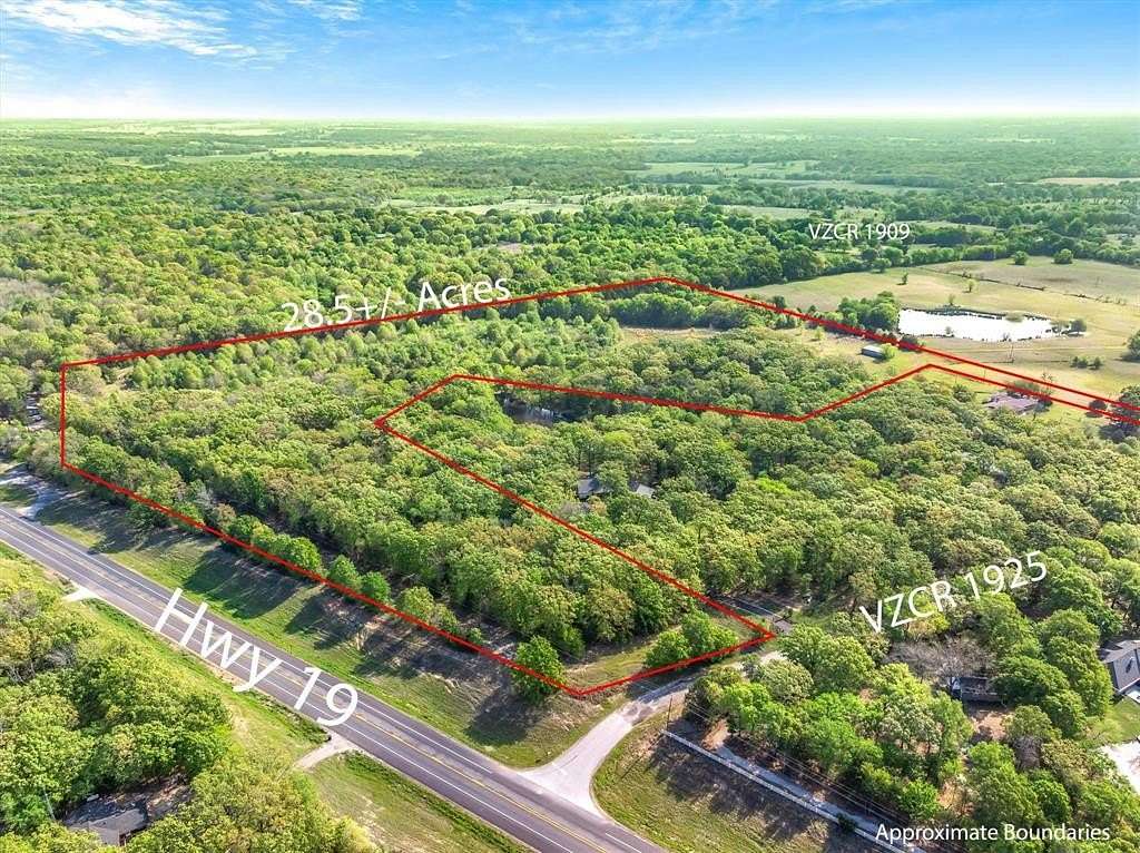 28.5 Acres of Land for Sale in Edgewood, Texas
