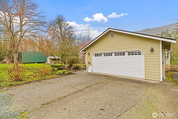 6.3 Acres of Land with Home for Sale in Sedro-Woolley, Washington