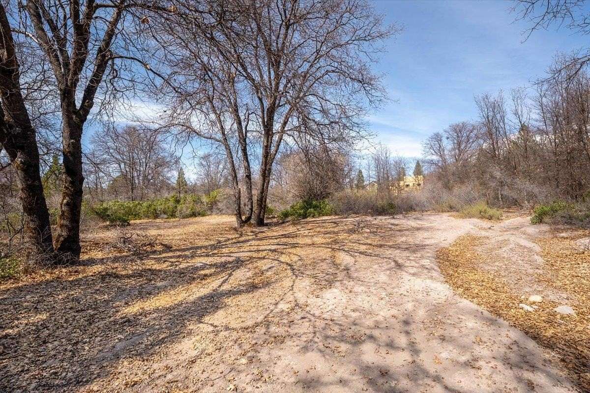 2.65 Acres of Residential Land for Sale in Mount Shasta, California