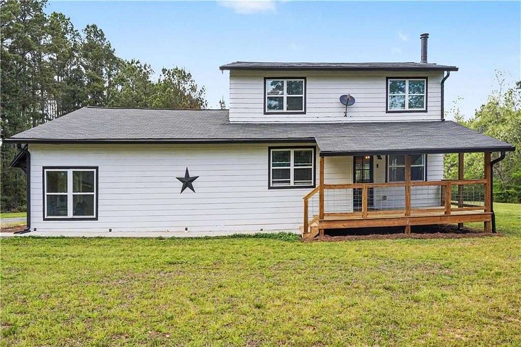 15 Acres of Land with Home for Sale in Locust Grove, Georgia