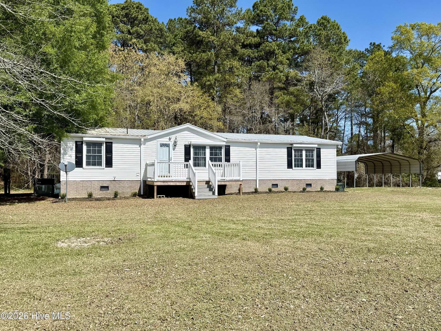 1.53 Acres of Land with Home for Sale in Williamston, North Carolina