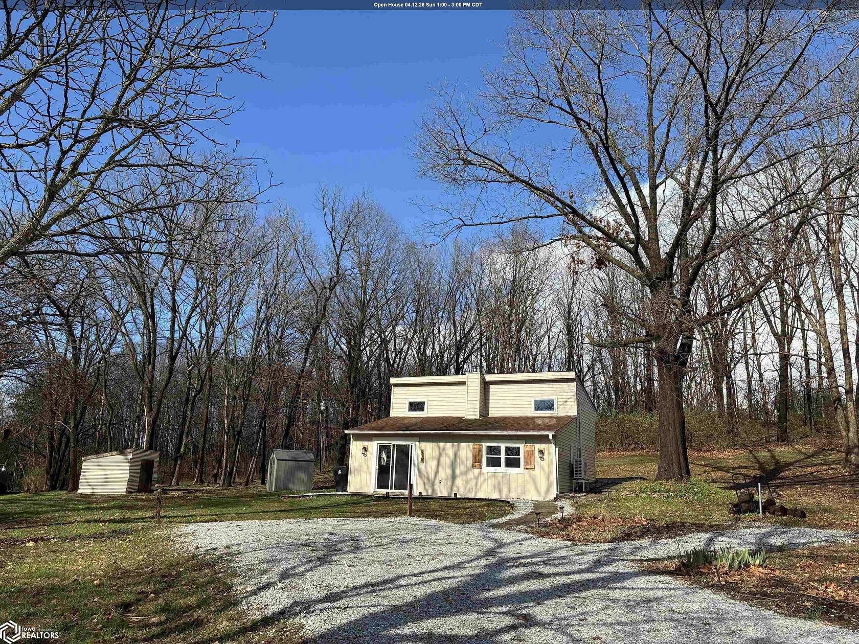 2.6 Acres of Land with Home for Sale in Hamilton, Iowa