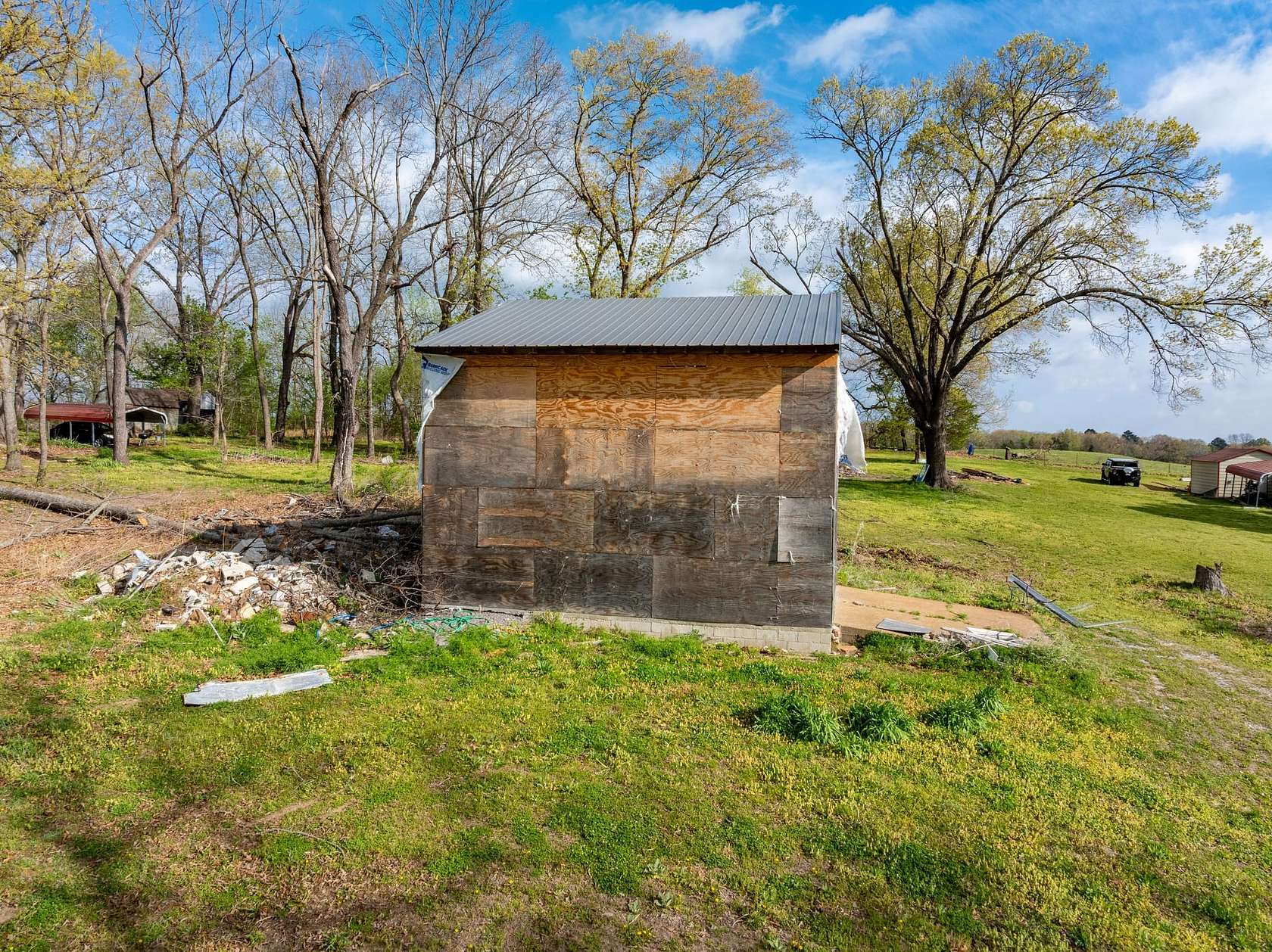 1.79 Acres of Residential Land for Sale in Batesville, Arkansas