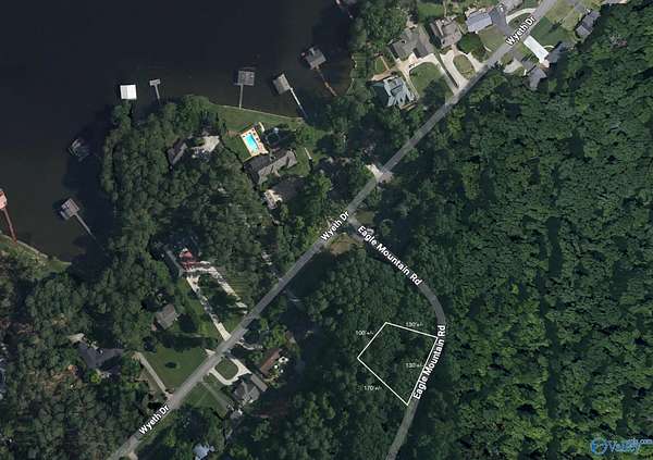 0.45 Acres of Residential Land for Sale in Guntersville, Alabama