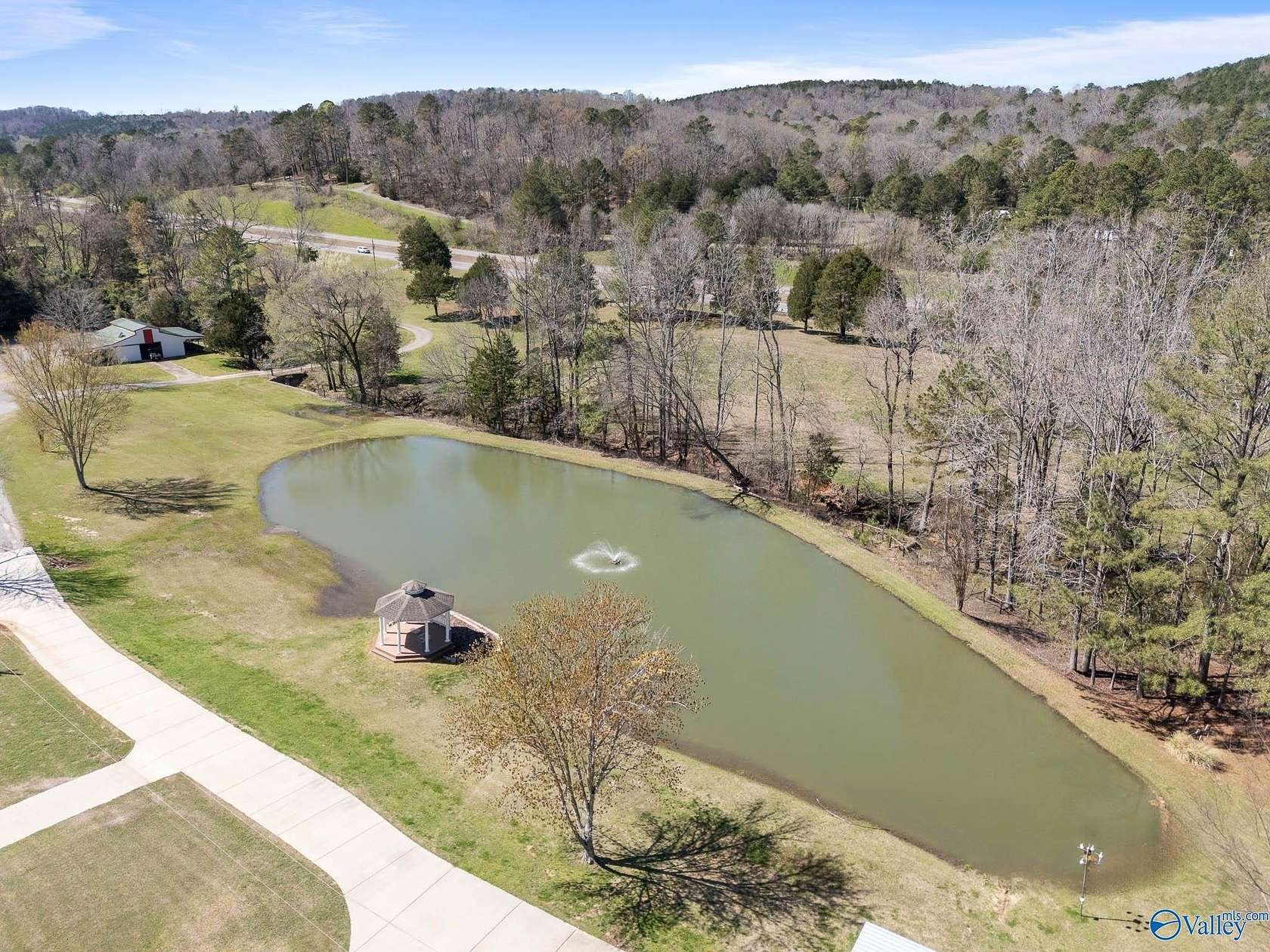 16.1 Acres of Land with Home for Sale in Remlap, Alabama