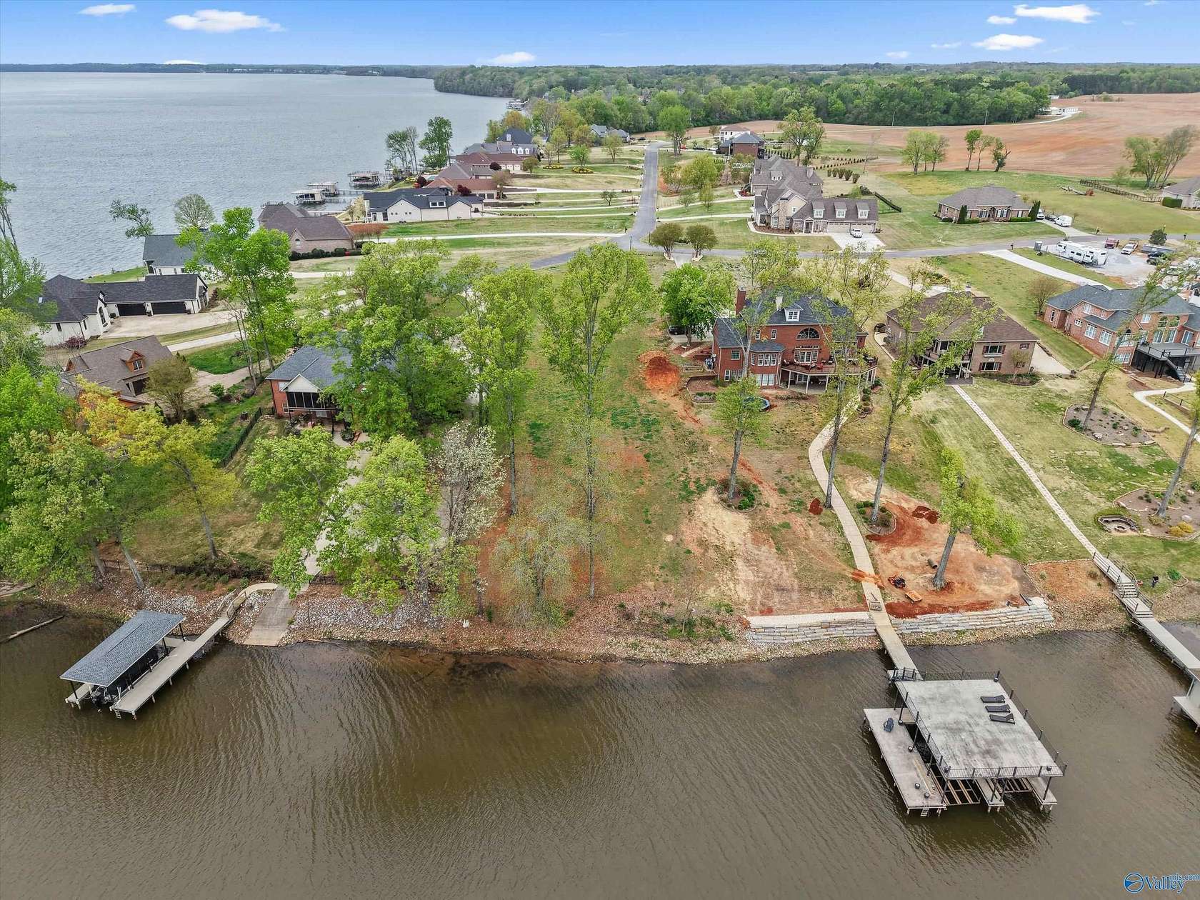 0.93 Acres of Residential Land for Sale in Athens, Alabama