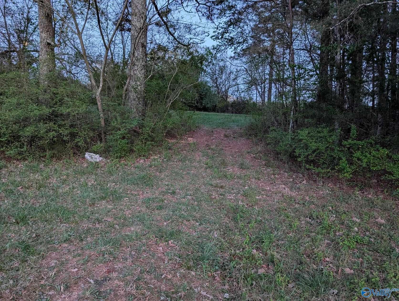 0.9 Acres of Land for Sale in New Hope, Alabama