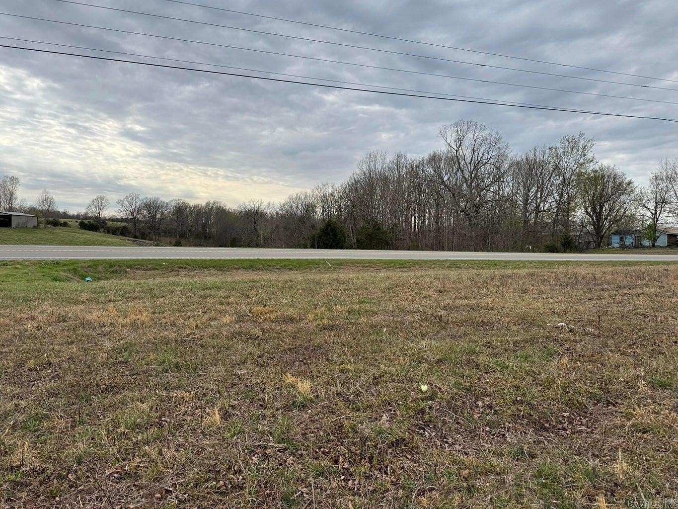 8 Acres of Mixed-Use Land for Sale in Ash Flat, Arkansas