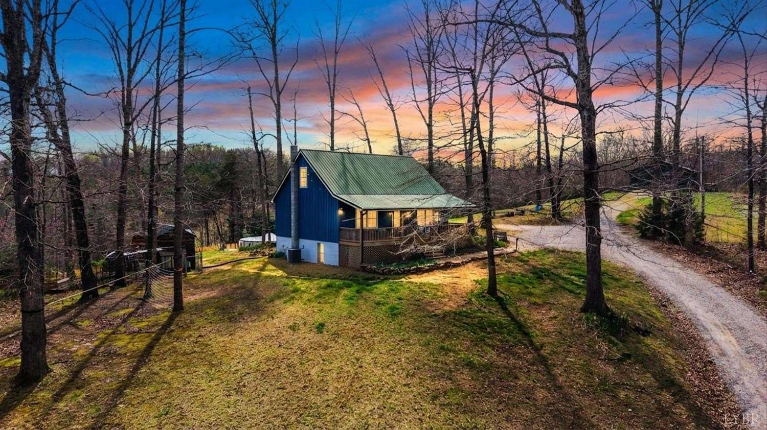 16.2 Acres of Land with Home for Sale in Pamplin City, Virginia