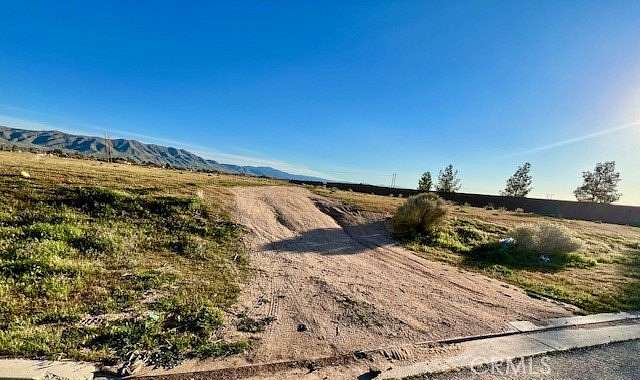 4.77 Acres of Residential Land for Sale in Apple Valley, California