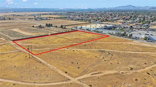 4.77 Acres of Residential Land for Sale in Apple Valley, California