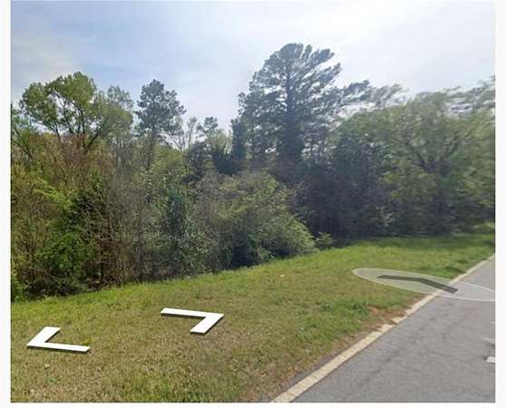 0.69 Acres of Residential Land for Sale in Milledgeville, Georgia