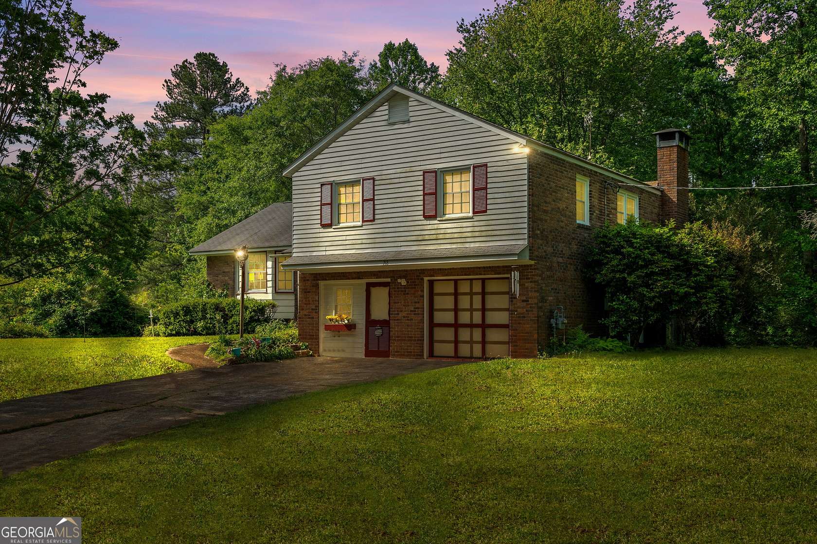 18 Acres of Land with Home for Sale in Carrollton, Georgia