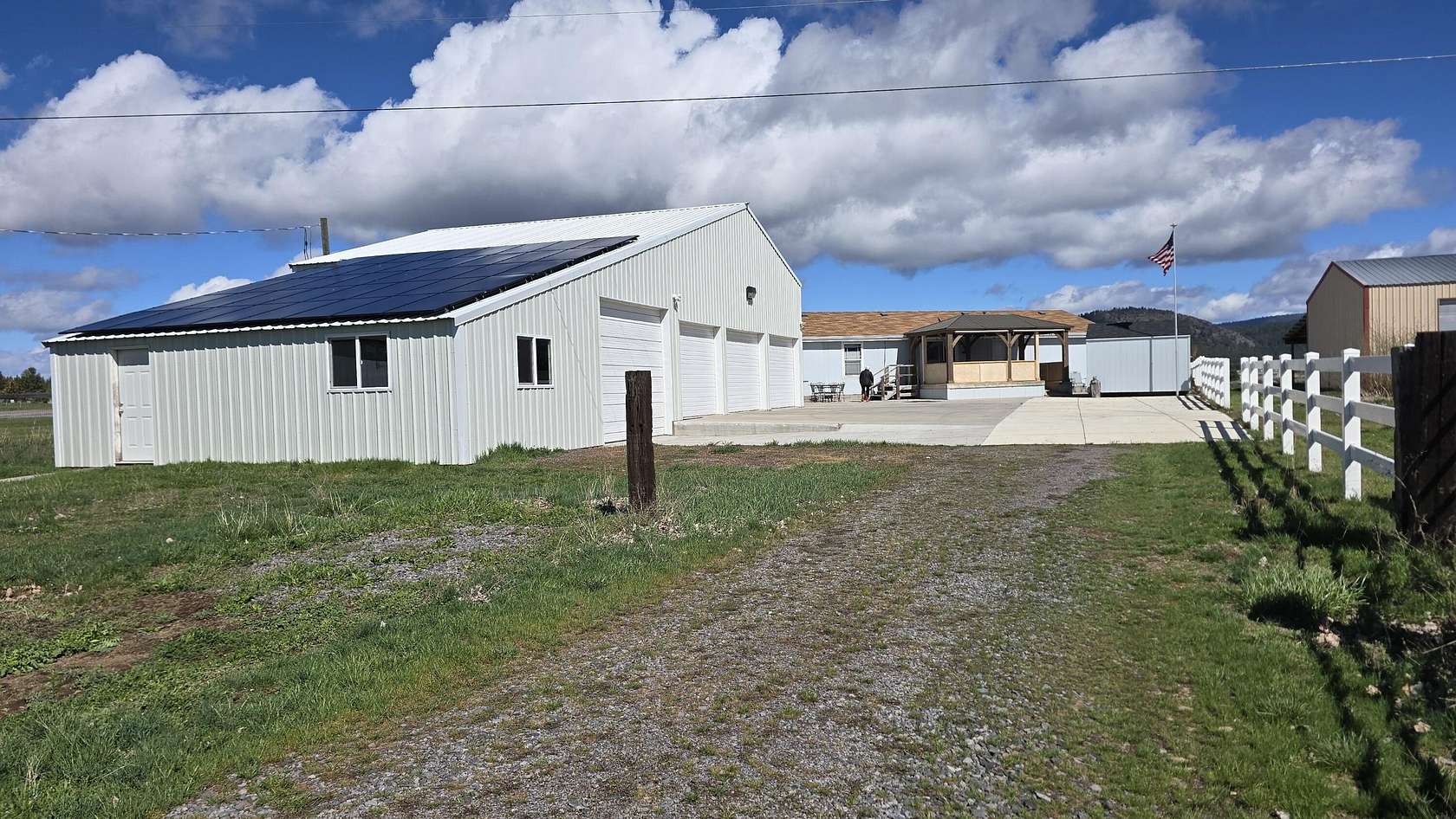 2 Acres of Land with Home for Sale in Chiloquin, Oregon