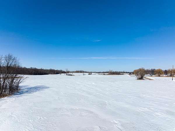 118 Acres of Agricultural Land for Sale in Hamel, Minnesota