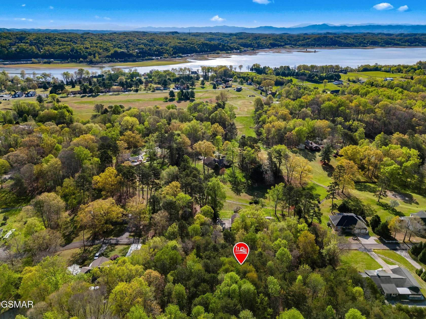0.49 Acres of Residential Land for Sale in Baneberry, Tennessee