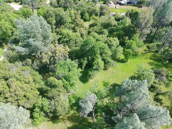 4 Acres of Residential Land for Sale in Redding, California