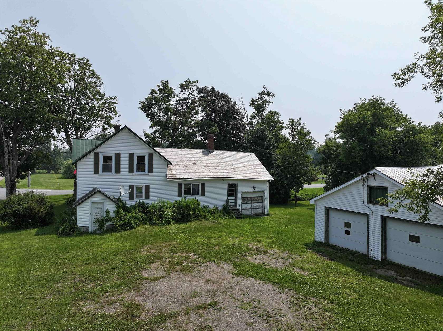 17.5 Acres of Land with Home for Sale in Grand Isle, Vermont
