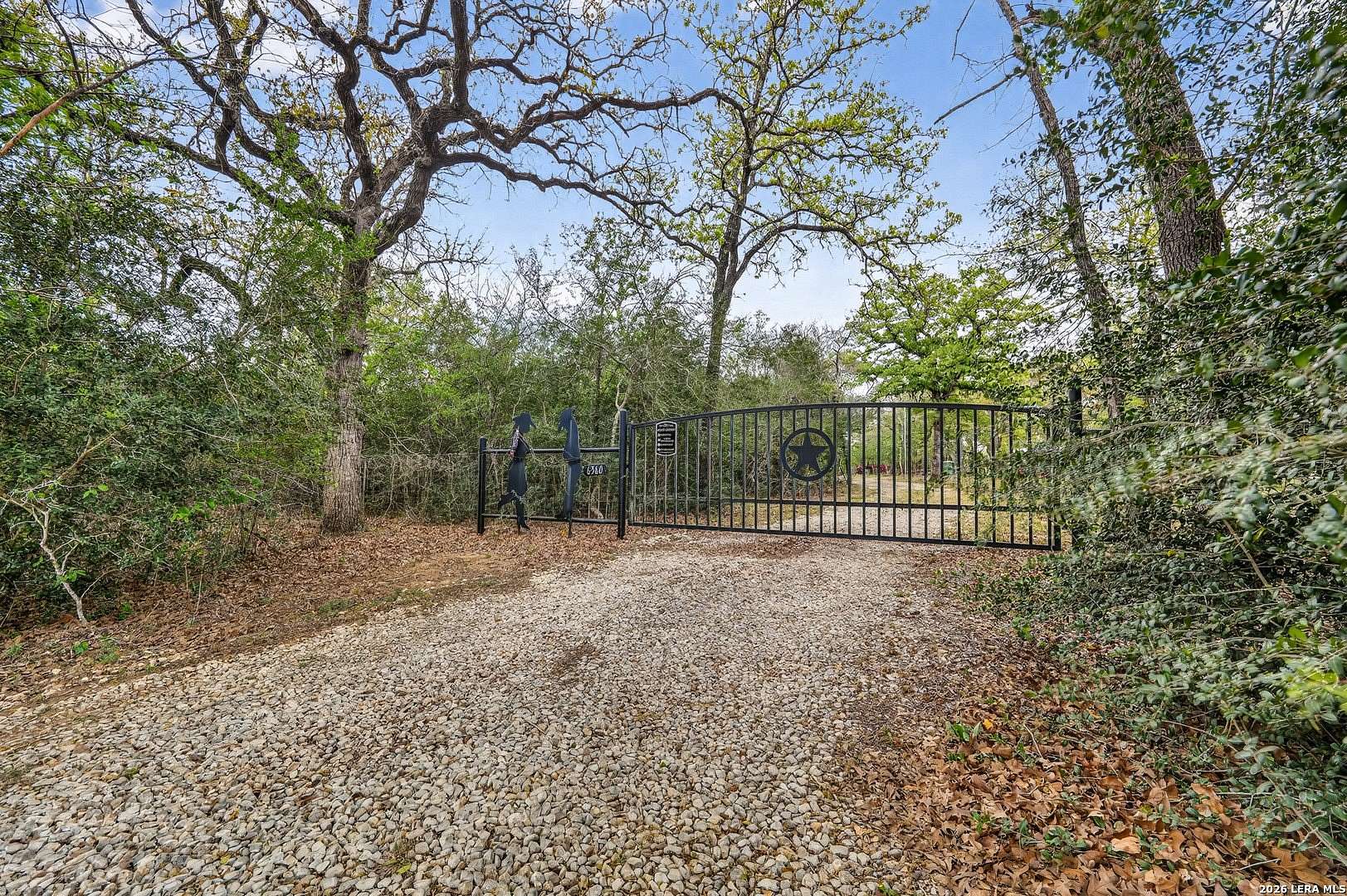 10.3 Acres of Land with Home for Sale in Kingsbury, Texas