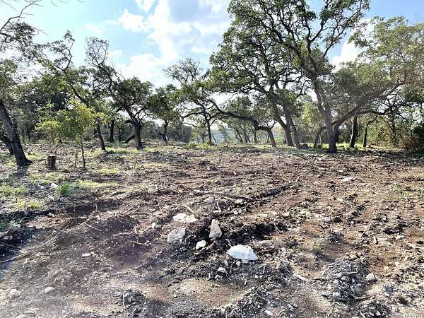 1 Acre of Residential Land for Sale in New Braunfels, Texas