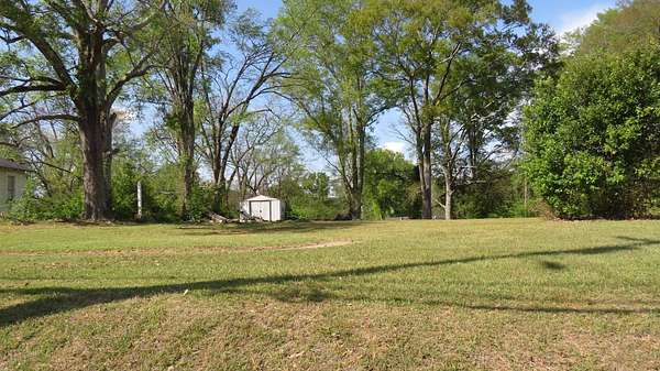 0.48 Acres of Residential Land for Sale in Kosciusko, Mississippi