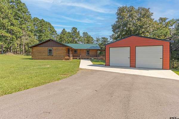 10 Acres of Land with Home for Sale in Frankston, Texas