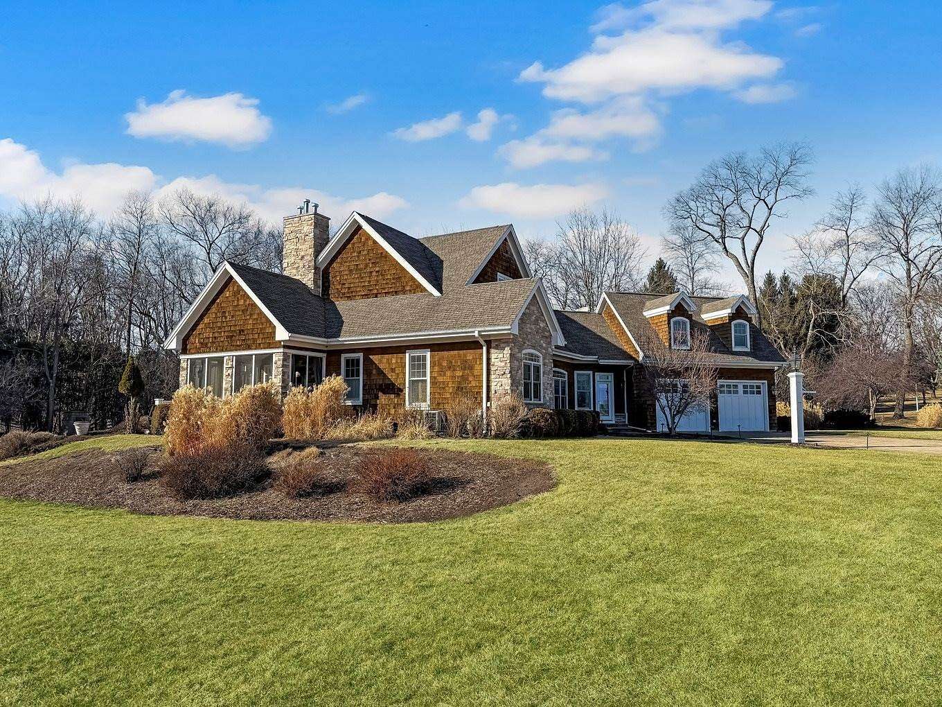 3.3 Acres of Land with Home for Sale in Freeport, Illinois