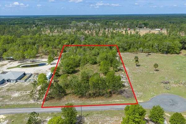 5 Acres of Residential Land for Sale in Hawthorne, Florida