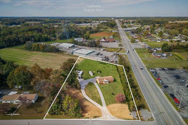 2.33 Acres of Improved Mixed-Use Land for Sale in Smithville, Tennessee