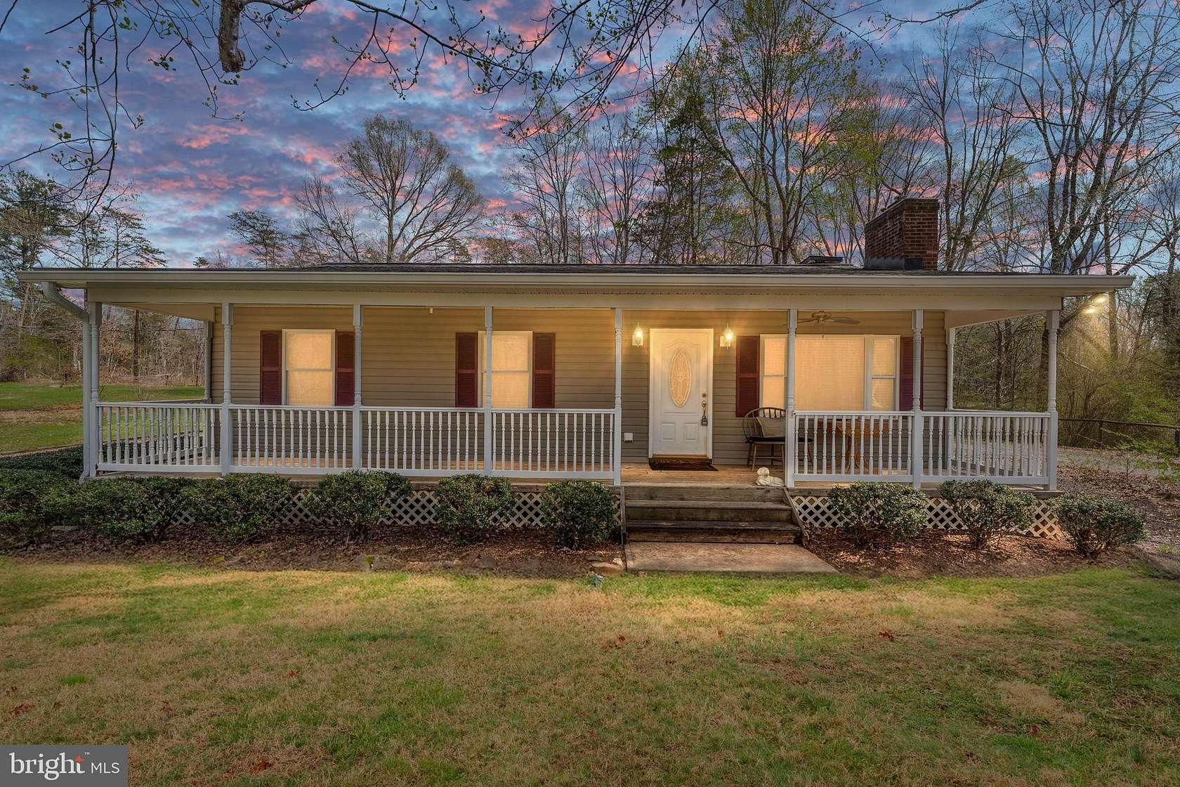 2.1 Acres of Land with Home for Sale in Sumerduck, Virginia