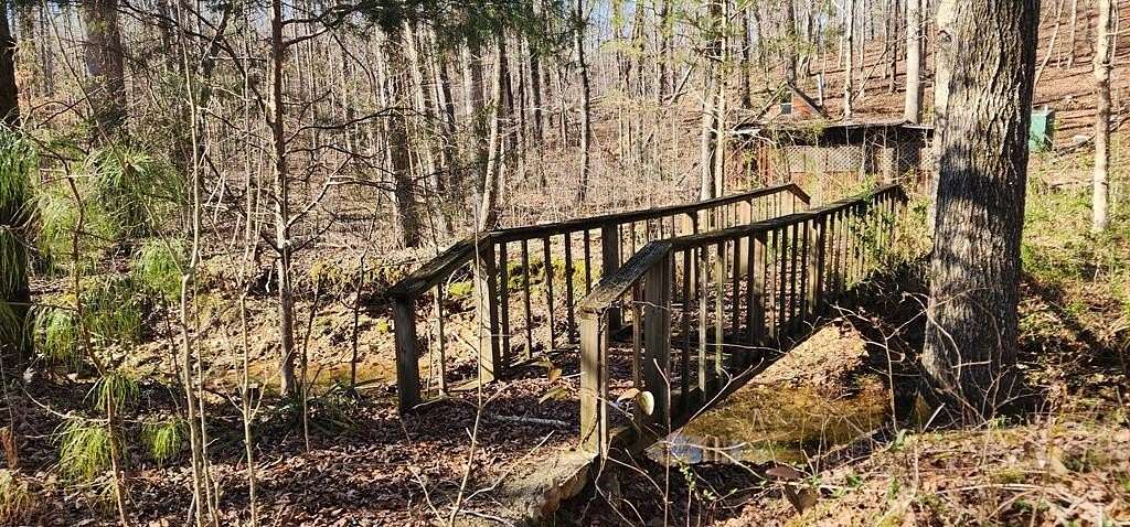 0.46 Acres of Residential Land for Sale in Holladay, Tennessee