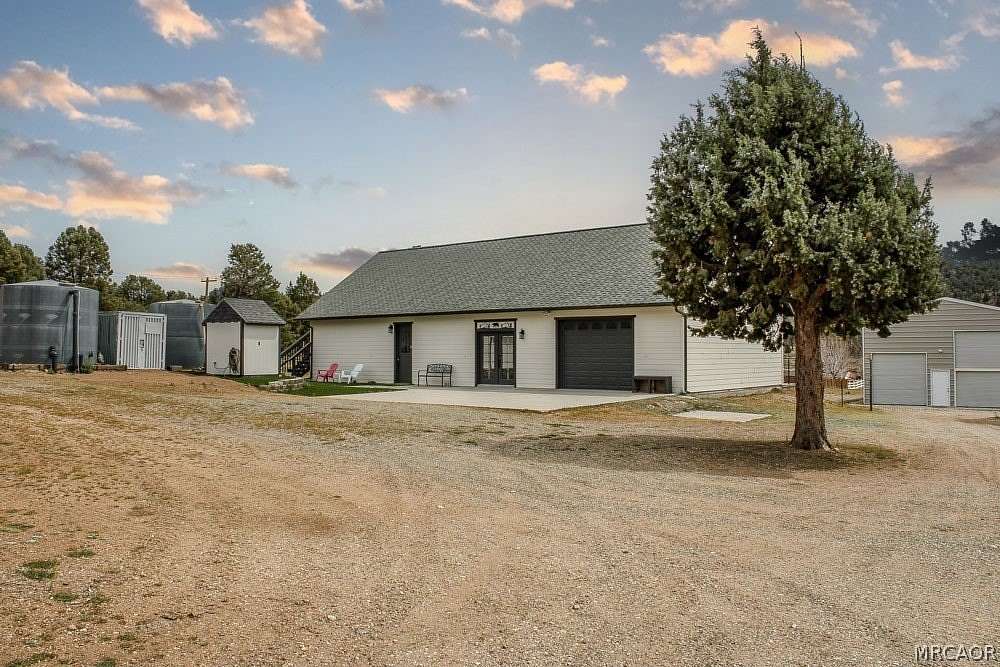 2.5 Acres of Land with Home for Lease in Big Bear City, California