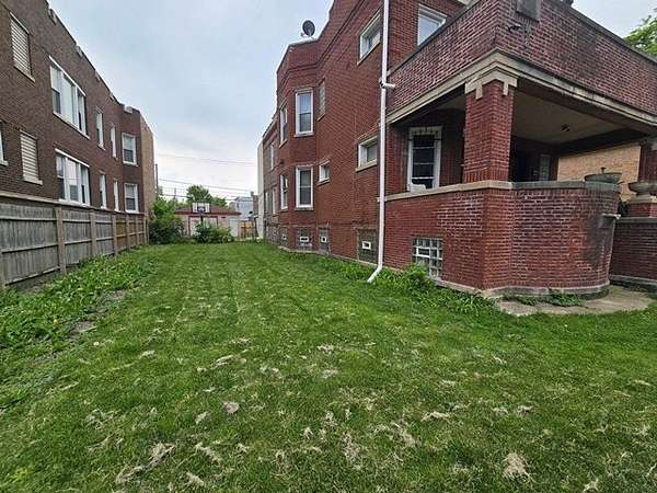 0.08 Acres of Land for Sale in Chicago, Illinois