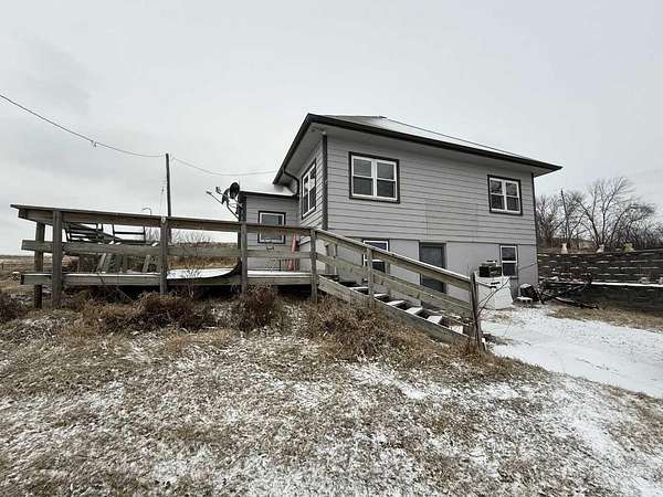 5.64 Acres of Land with Home for Sale in Oakland, Iowa