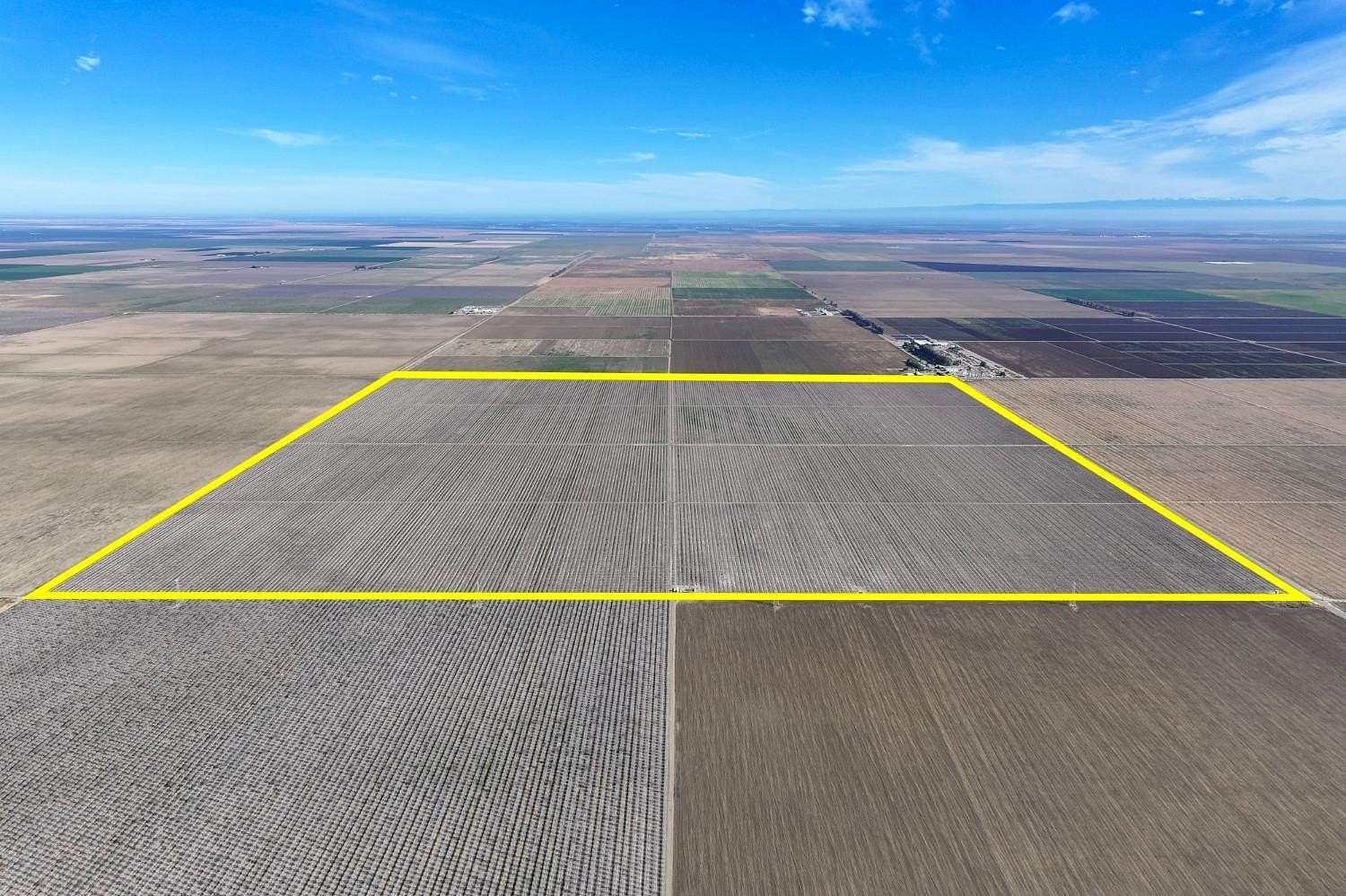 635 Acres of Land for Sale in Five Points, California